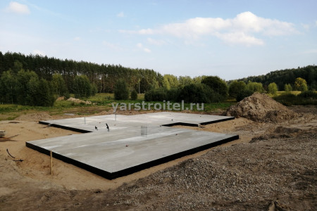 fundament-300-04