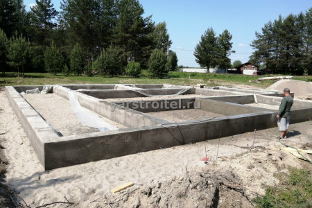 fundament-400-2